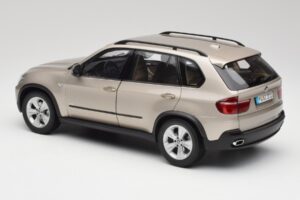 BMW X5 E70 4.8i Platinum Bronzinis Metalinis Kyosho 1:18 80430413413 Metalas - nuotrauka 7 iš 8