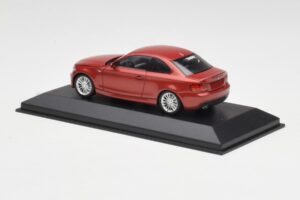 BMW 1M E82 Oranžinis Minichamps 1:43 413020023 Metalas - nuotrauka 3 iš 5