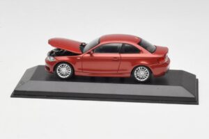 BMW 1M E82 Oranžinis Minichamps 1:43 413020023 Metalas - nuotrauka 4 iš 5