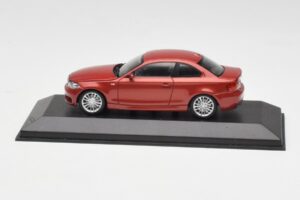 BMW 1M E82 Oranžinis Minichamps 1:43 413020023 Metalas