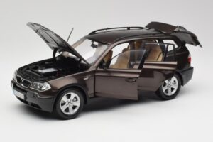 BMW X3 E83 3.0d Tamsiai Rudas Metalinis Kyosho 1:18 80430300736 Metalas - nuotrauka 2 iš 8