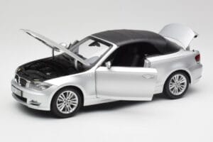 BMW 135i E88 Kabrioletas Titan Sidabrinis Kyosho 1:18 80430427021 Metalas - nuotrauka 2 iš 8