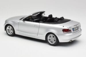 BMW 135i E88 Kabrioletas Titan Sidabrinis Kyosho 1:18 80430427021 Metalas - nuotrauka 7 iš 8