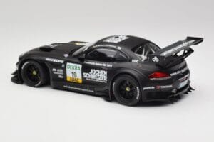 BMW Z4 E89 GT3 #19 Pixum C. Hurtgen / D. Baumann Spa 24 Hours Winner 2013 Minichamps 1:18 151132399 Metalas - nuotrauka 5 iš 6