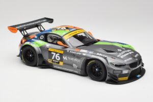 BMW Z4 E89 GT3 #76 Schubert Motorsport Dubai 24 Hours 2014 Minichamps 1:18 151142376 Metalas - nuotrauka 4 iš 6