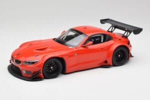 BMW Z4 E89 GT3 Raudonas Minichamps 1:18 151122300 Metalas