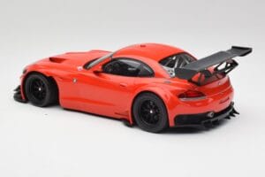 BMW Z4 E89 GT3 Raudonas Minichamps 1:18 151122300 Metalas - nuotrauka 5 iš 6