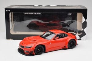 BMW Z4 E89 GT3 Raudonas Minichamps 1:18 151122300 Metalas - nuotrauka 6 iš 6