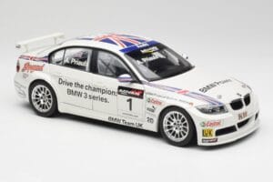 BMW E90 320si #1 A. Priaulx WTCC Champion 2006 Kyosho 1:18 80430429067 Metalas - nuotrauka 6 iš 8