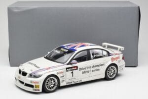 BMW E90 320si #1 A. Priaulx WTCC Champion 2006 Kyosho 1:18 80430429067 Metalas - nuotrauka 8 iš 8