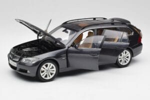 BMW 330i E91 Touring Tamsiai Pilkas Kyosho 1:18 80430394360 Metalas - nuotrauka 2 iš 8