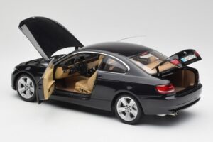 BMW 3 E92 Coupe Juodas Kyosho 1:18 80430407222 Metalas - nuotrauka 5 iš 8