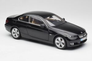 BMW 3 E92 Coupe Juodas Kyosho 1:18 80430407222 Metalas - nuotrauka 6 iš 8
