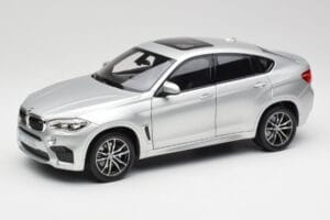 BMW X6 M F86 Sidabrinis Norev 1:18 183200 Metalas