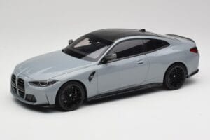 BMW M4 G82 Brooklyn Pilkas Minichamps 1:18 155020124 Metalas