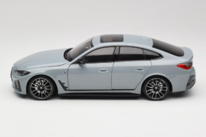 BMW i4 G26 Grey Metallic Minichamps 1:18 110023010 Metalas - nuotrauka 4 iš 8