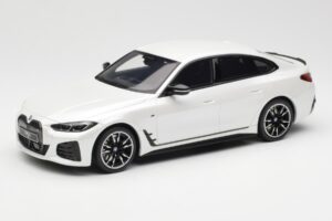 BMW i4 M50 G26 Mineral Baltas Metalinis Otto 1:18 OT1074 Derva
