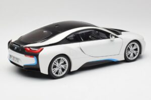 BMW i8 Crystal Baltas Paragon 1:18 80432336841 Metalas - nuotrauka 3 iš 8