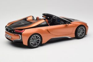 BMW i8 Roadster E-Varis Minichamps 1:18 80432454784 Metalas - nuotrauka 2 iš 6