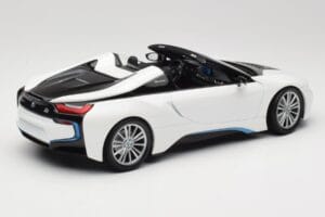 BMW i8 Roadster I15 Baltas Metalinis Minichamps 1:18 155027031 Metalas - nuotrauka 2 iš 6
