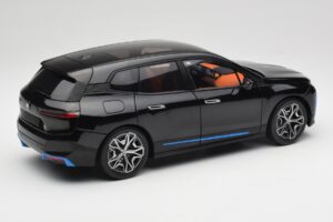 BMW iX Sapphire Black Minichamps 1:18 110023101 Metalas - nuotrauka 3 iš 8