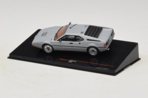 BMW M1 Pilkas IXO 1:43 CLC602N Metalas - nuotrauka 3 iš 4