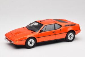 BMW M1 Oranžinis Minichamps 1:18 80432411549 Metalas