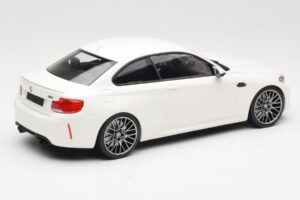 BMW M2 Competition F87 Baltas Minichamps 1:18 155028000 Metalas - nuotrauka 2 iš 6