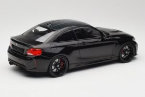 BMW M2 CS F87 Juodas Metallic su juodais ratlankiais Minichamps 1:18 155021026 Metalas - nuotrauka 2 iš 6