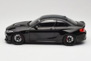 BMW M2 CS F87 Juodas Metallic su juodais ratlankiais Minichamps 1:18 155021026 Metalas - nuotrauka 3 iš 6