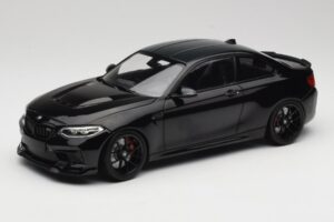 BMW M2 CS F87 Juodas Metallic su juodais ratlankiais Minichamps 1:18 155021026 Metalas