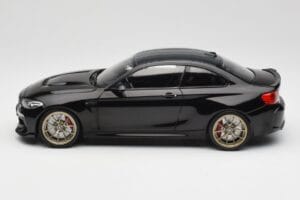 BMW M2 CS F87 Juodas Metalinis Su Auksiniais Ratais Minichamps 1:18 155021021 Metalas - nuotrauka 3 iš 6