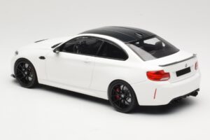 BMW M2 CS F87 Baltas su juodais ratlankiais Minichamps 1:18 155021025 Metalas - nuotrauka 5 iš 6