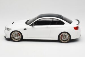BMW M2 F87 CS Alpine White Auksiniai Ratlankiai Minichamps 1:18 155021020 Metalas - nuotrauka 3 iš 6