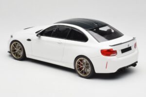 BMW M2 F87 CS Alpine White Auksiniai Ratlankiai Minichamps 1:18 155021020 Metalas - nuotrauka 5 iš 6