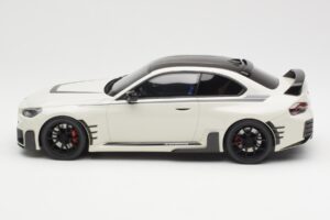 BMW M2 G87 M Performance Baltas GT Spirit 1:18 GT476 Derva - nuotrauka 3 iš 6