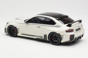 BMW M2 G87 M Performance Baltas GT Spirit 1:18 GT476 Derva - nuotrauka 5 iš 6