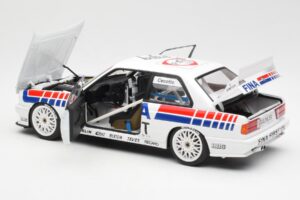 BMW M3 E30 #7 Fina J. Cecotto DTM 1992 AUTOart 1:18 89246 Metalas - nuotrauka 4 iš 7