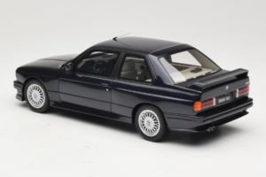 BMW M3 E30 Europameister Macau Blue Otto 1:18 OT1216 Metalas - nuotrauka 5 iš 6
