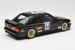 BMW M3 E30 JPS Team BMW #44 J. Richards / T. Longhurst Class Winners Bathurst 1000 1987 Minichamps 1:18 155872044 Metalas - nuotrauka 2 iš 6