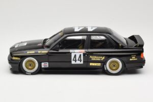 BMW M3 E30 JPS Team BMW #44 J. Richards / T. Longhurst Class Winners Bathurst 1000 1987 Minichamps 1:18 155872044 Metalas - nuotrauka 3 iš 6