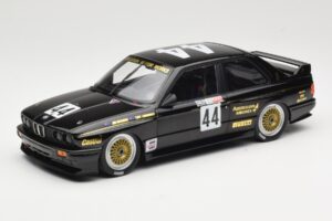 BMW M3 E30 JPS Team BMW #44 J. Richards / T. Longhurst Class Winners Bathurst 1000 1987 Minichamps 1:18 155872044 Metalas