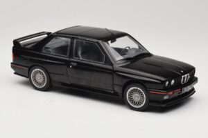 BMW M3 E30 Sport Evo Juodas Solido 1:18 S1801501 Metalas - nuotrauka 6 iš 8