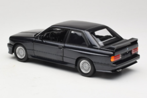 BMW M3 E30 Sport Evolution Blue Metallic Minichamps 1:18 180020308 Metalas - nuotrauka 7 iš 8