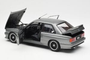 BMW M3 E30 Sport Evolution Cecotto Pilkas AUTOart 1:18 70567 Metalas - nuotrauka 5 iš 8
