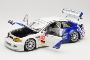 BMW M3 E46 GTR #42 J. Muller / J.J. Lehto ALMS 2001 Minichamps 1:18 80430139183 Metalas - nuotrauka 2 iš 8