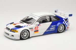 BMW M3 E46 GTR #42 J. Muller / J.J. Lehto ALMS 2001 Minichamps 1:18 80430139183 Metalas