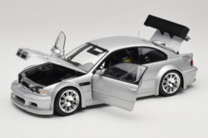 BMW M3 E46 GTR Street Sidabrinis Minichamps 1:18 100012100 Metalas - nuotrauka 2 iš 8
