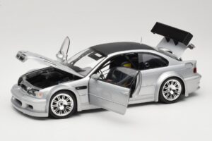 BMW M3 E46 GTR Street Sidabrinis With Carbon Roof Minichamps 1:18 100012102 Metalas - nuotrauka 2 iš 8
