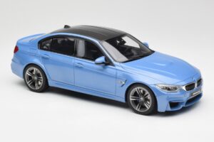 BMW M3 F80 Yas Marina Mėlynas GT Spirit 1:18 GT055 Derva - nuotrauka 4 iš 6